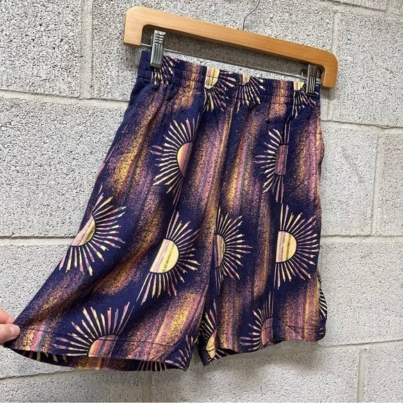 Urban Outfitters Sunburst Shorts - Picture 2 of 6